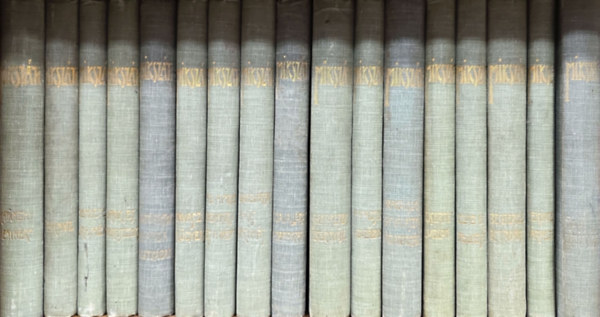 17 db Miksz�th K�lm�n: �j Zrinyi�sz, A tekintetes v�rmegye, Beszterce ostroma, Club �s folyos�, Kis�rtet Lubl�n, Prakovszky, a siket kov�cs, A k�rtv�lyesi csiny, Pipacsok a buz�ban, Szent P�ter eserny�je, A gavall�rok, A demokrat�k,