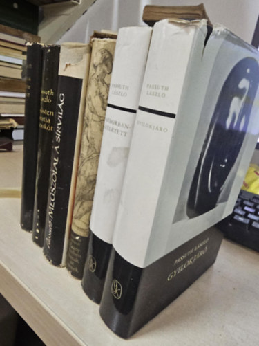 6db Passuth k�tet. K�NYVMENT� AJ�NLAT: Sasnak k�rme k�z�tt+ Es�isten siratja Mexik�t+ Megsz�lal a s�rvil�g+ Aranyk�dben f�znak az istenek+ A b�borbansz�letett+ Gyilokj�r�