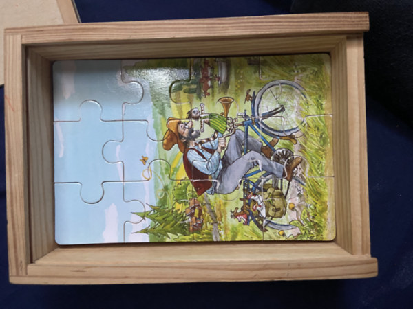 Pettson �s Findusz kirak�ja