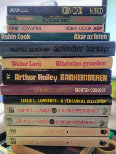 11 db kalandregny csomag: A vadsz I-II.+A Kicsik nyomban I-II.+A vrfarkas visszatr+Kegyetlen csillagok+Bankemberek+Hihetetlen gyzelem+Schindler brkja+Akr az Isten+Agy+Jrvny+Mutci