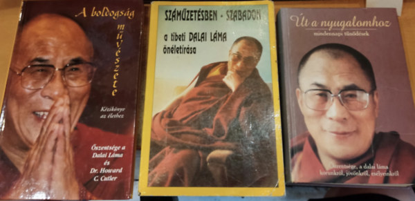 3 db A dalai Lma + A boldogsg mvszete + Szmzetsben - szabadon + t a nyugalomhoz