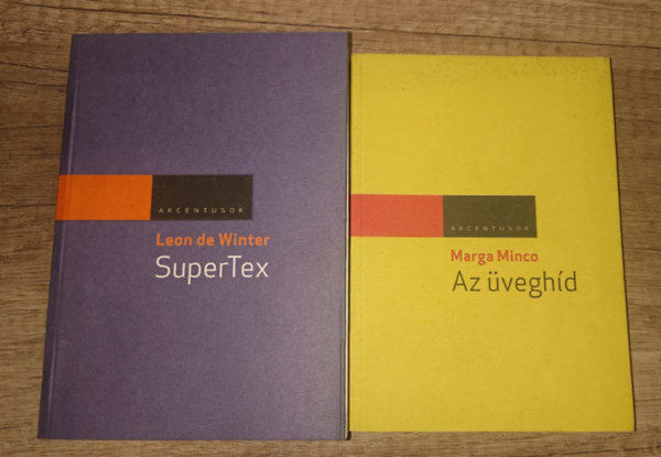 2 k�nyv a Gondolat Kiad� Akcentusok c�m� vil�girodalmi sorozat�b�l: Az �vegh�d, SuperTex