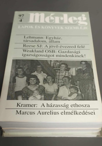 6 db Mrleg - Lapok s knyvek szemlje