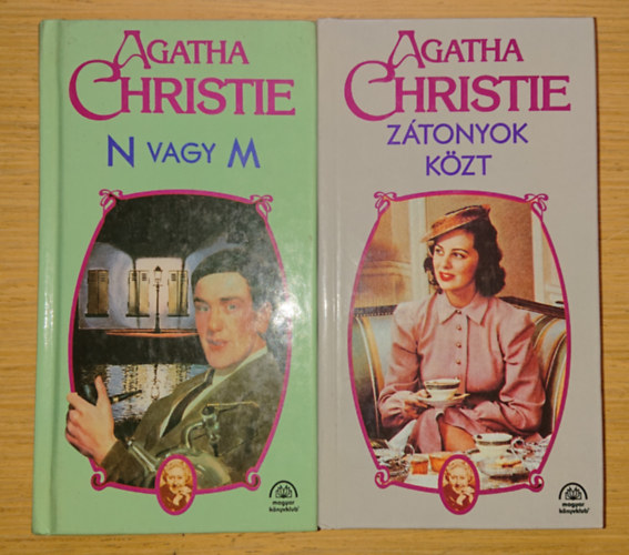 2 krimi Agatha Christie-tl: N vagy M, Ztonyok kzt
