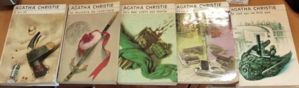 5 db Agatha Christie, francia nyelv: jeux de glaces + la nuit qui ne finit pas + le mystre de listerdale + n. ou m. + mrs. Mac Ginty est morte