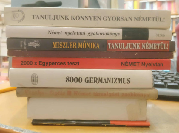 9 db Német nyelvkönyv: Úti kisokos német; Német nyelvtan alapfokon 66 szemléltető kártyával; Német társalgási zsebkönyv; 8000 germanizmus; 2000x Egyperces teszt német nyelvtan