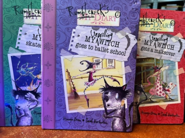 Hiawyn Oram - 5 db. Rumblewick's Diary: My Unwilling Witch Gets Cooking + My Unwilling Witch Gets a makeover + My Unwilling Witch Gets skates on thin ice + My Unwilling Witch Goes to ballet school + My Unwilling Witch flies high