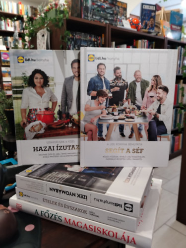 K�NYVMENT� AJ�NLAT, 5 db. Gasztron�mia. Seg�t a s�f, Hazai �zutaz�s, �zek nyom�ban, �telek �s �vszakok, A f�z�s magasiskol�ja