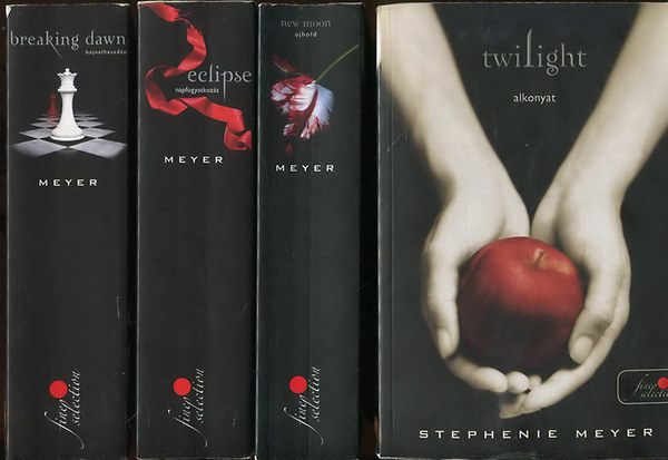 Stephenie Meyer - Twilight Saga: (Alkonyat + jhold + Napfogyatkozs + Hajnalhasads + Bree Tanner rvid msodik lete) (5db) - Stephenie Meyer