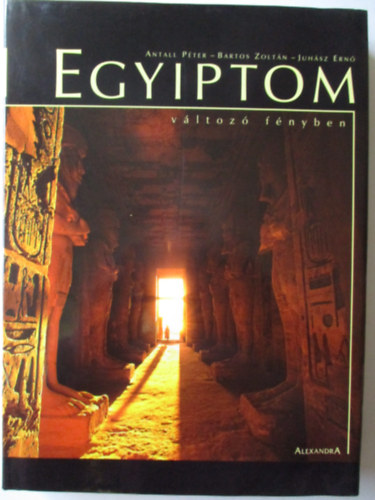 Egyiptom vltoz fnyben