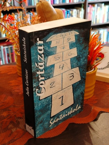 Julio Cort�zar - S�ntaiskola