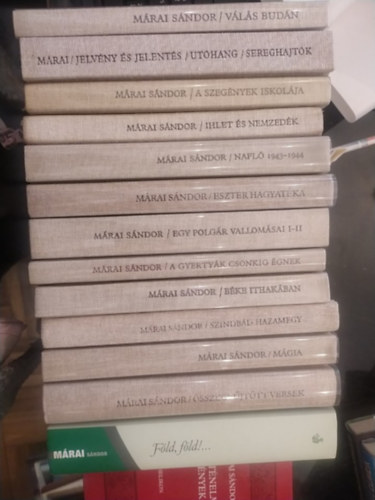 15 db Mrai Sndor knyv: Vls Budn + thang/Sereghajtk + A szegnyek iskolja + Ihlet s nemzedk + Napl 1943-1944 + Eszter hagyatka + Egy polgr vallomsai I-II + A gyertyk csonkig gnek + Bke Ithakban + Mgia + Szind