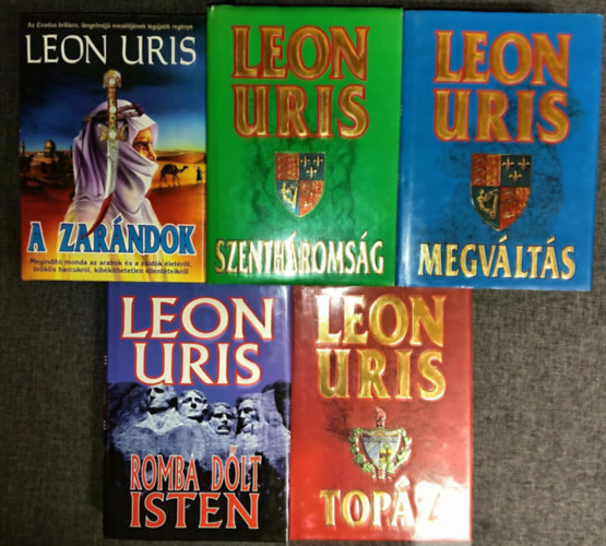 (5db) Leon Uris k�nyvcsomag: A zar�ndok / Szenth�roms�g / Megv�lt�s / Romba d�lt Isten / Top�z