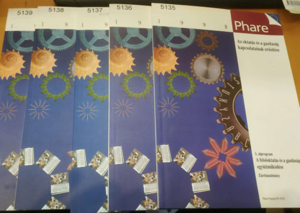 5 db Phare 1998 - Az oktat�s �s a gazdas�g kapcsolatainak er�s�t�se 1-4. + Tananyagkatal�gus