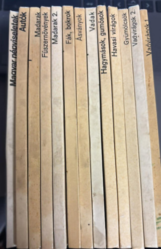 Nincs felt�ntetve - 13 darab b�v�rzsebk�nyv