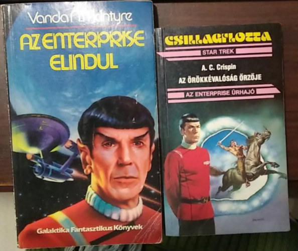 2 db m�, fantasy: Az Enterprise elindul+ Csillagflotta-Az Enterprise �rhaj�-Az �r�kk�val�s�g �rz�je