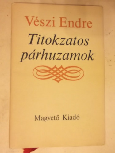 Titokzatos p�rhuzamok