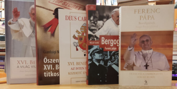 5 db Ppa: Ferenc ppa (Beszlgetsek Jorge Bergoglival); Bergoglio listja (Ferenc ppa az argentin diktatra ellen); XVI. Benedek ppa Az Isten szeretet kezdet enciklikja; szentsge XVI. Benedek titkos iratai; XVI. Benedek: A vil