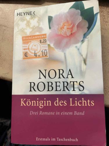 Knigin des Lichts: Drei Romane in einem Band