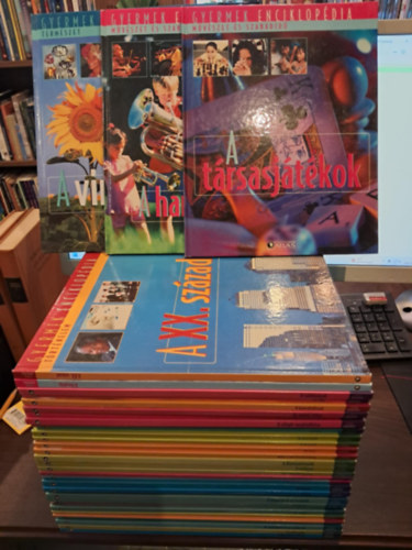 36 db-os Gyermekek Enciklopdija KNYVMENT AJNLAT: Az emberi test, Az erd, Emlsk, Kalzok s korzrok, A vilg npei, Az ghajlat s az emberek, A pillangk, A gyerekek vilga, Az let titkai, A macskk, A kutyk, Az rs,