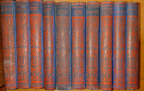 9 m 10 ktetben Kodolnyi Jnos letmkiadsbl: A vas fiai I-II., Julianus bart I-II., Boldog Margit, Jzsef az cs, Futtz, Brtn/Kntor Jzsef, Fekete vz, Tavaszi fagy