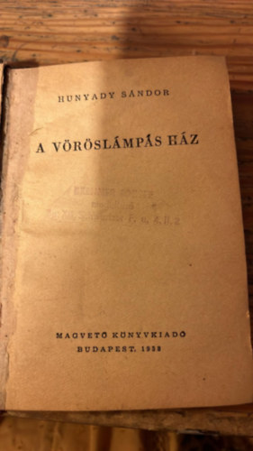 A v�r�sl�mp�s h�z