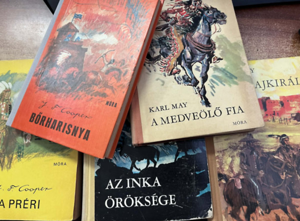 J. F Cooper, May Karl - 5 db indi�nos k�nyv. A pr�ri +B�rharisnya + A medve�l� fia + Az olajkir�ly +Az inka �r�ks�ge