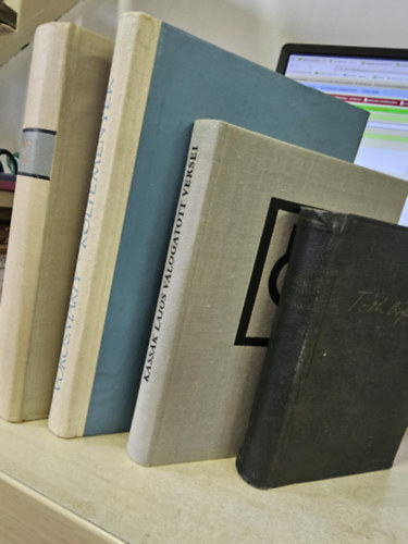 4db verses k�tet: Ady Endre �sszes versei+ V�r�smarty k�ltem�nyek+ Kass�k Lajos v�logatott versei+ T�th �rp�d �sszes versei