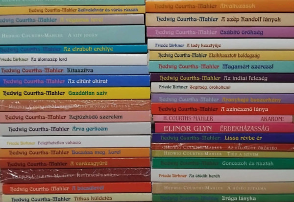 SZERZ Hedwig Couths-Mahler - 37db Hedwig Couths-Mahler knyv : Rejtzkd szerelem - rva gerlicm - Felejthetetlen vakci - Bocsss meg, Lore - A varzsgyr - Retzbach rnje - A bcslevl - Titkos kldets - Az lomszp lord - Kitasztva - Az eltnt o
