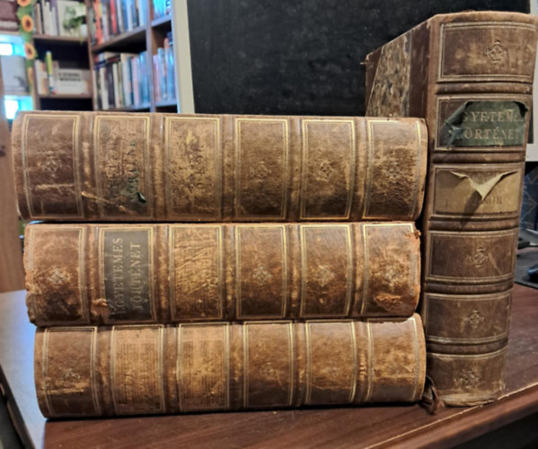 Egyetemes t�rt�net I-IV. - Sz�mozott, egys�ges teljes sorozat, nem reprint kiad�s!