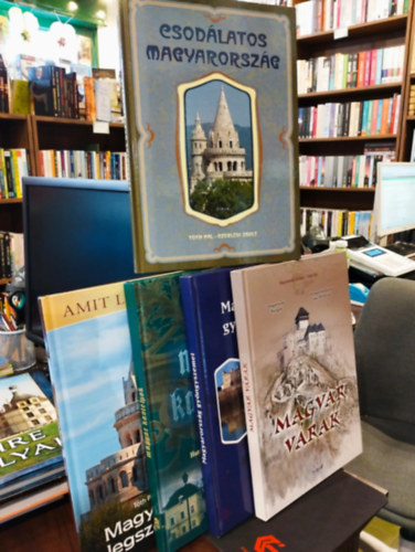 Magyarorszg album 5 darabos KNYVMENT AJNLAT: Csodlatos Magyarorszg, Magyar vrak, Magyarorszg gyngyszemei, Magyar kastlyok, Magyarorszg legszebb arcai