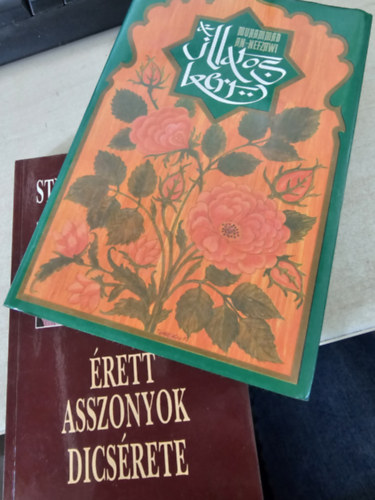 Illatos kert + �rett asszonyok dics�rete