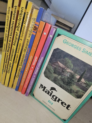 10 db Maigret ktet, KNYVMENT AJNLAT: Maigret+ Maigret utazsa+ Maigret vallomsa+ Maigret fl+ Maigret s a szombati kliens+ Maigret s a becsletes emberek+ Maigret albrletben+ A trelmes Maigret+ Maigret vdekezik+ Maigret s a k