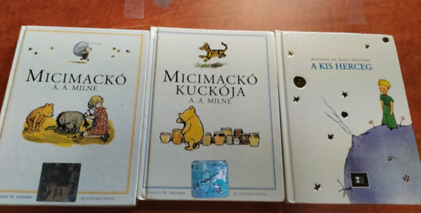 Micimack� + Micimack� kuck�ja + A kis herceg