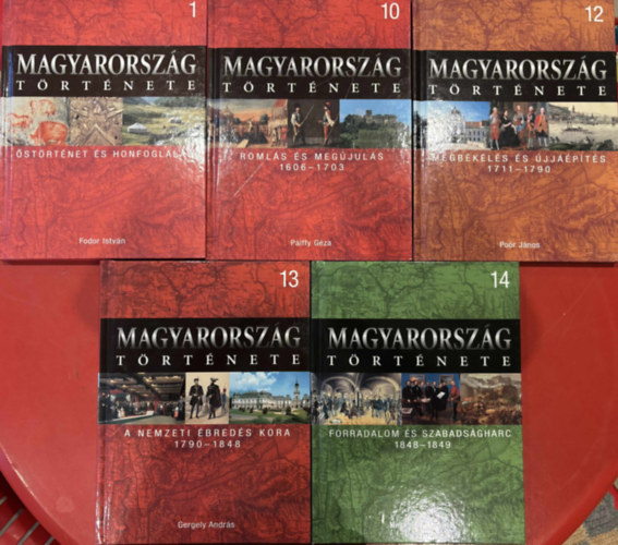 Magyarorsz�g t�rt�nete 5 db k�nyv