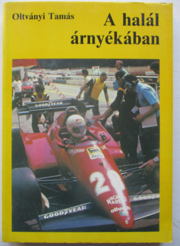 A hall rnykban