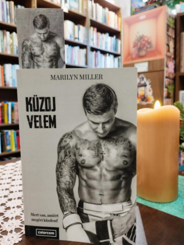 K�zdj velem - Dedik�lt