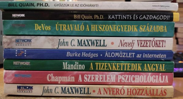 8 db zleti-pszicholgia: A nyer hozzlls; A szerelem pszicholgija; A tizenkettedik angyal; lomzlet az interneten; Gyzzk le az idhinyt!; Kattints s gazdagodj!;Nevelj vezetket!; traval a huszonegyedik szzadba