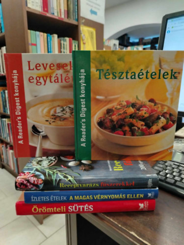 Knyvcsomag, 5 db gasztronmia. Reader's Digest kiads. rmteli sts+A magas vrnyoms ellen+Receptvarzs fszerekkel+Levesek s egytltelek+Tsztatelek