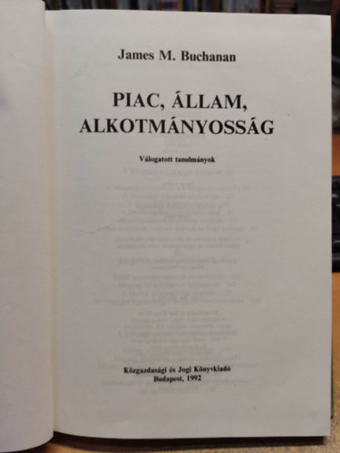 Piac, �llam, alkotm�nyoss�g