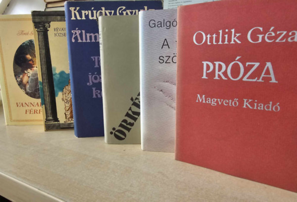 6db magyar irodalmi ktet, knyvcsomag: Prza+ A trvny szvedke+ Lgerek npe+ lmosknyv+ A klt s a csszr+ Vannak mg frfiak