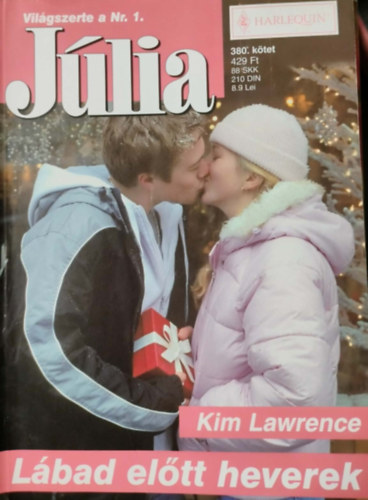 J�lia 380. k�tet - L�bad el�tt heverek