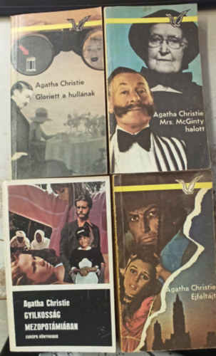 4 db Agatha Christie: Poirot karcsonya +jfltjt +Gloriett a hullnak +Mrs.McGinty halott