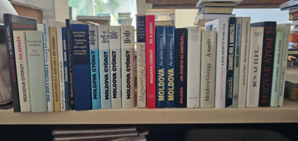 28db Moldova Gyrgy ktet, KNYYMENT AJNLAT: Lopni tudni kell+ rnyk az gen+ Magyar atom+ Bn az let+ Magyarorszg szennybemenetele+ A jog zsoldosai+ Szabadts meg a gonosztl+ A Balaton elrablsa+ A napl+ Malom a pokolban- A v