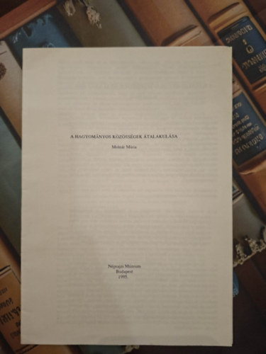 A hagyom�nyos k�z�ss�gek �talakul�sa (k�l�nlenyomat)