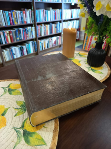 Helikon Kiad� - William Shakespeare �sszes m�vei