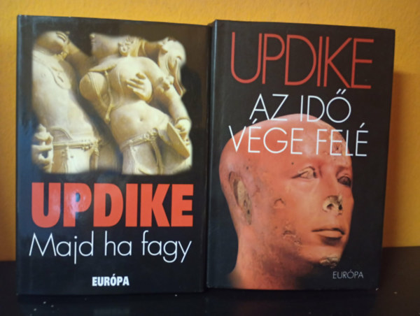 2 db. John Updike m�: Majd ha fagy, az id� v�ge fel�