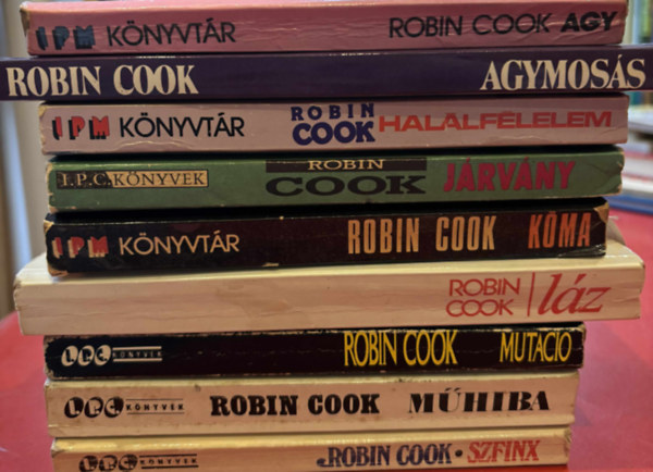 Robin Cook 9 db krimi k�nyv (Agy Agymos�s Hal�lf�lelem J�rv�ny K�ma L�z Mut�ci� M�hiba Szfinx)