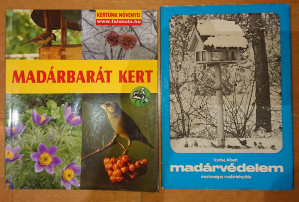 2 db madrbart knyv: Madrvdelem, Madrbart kert