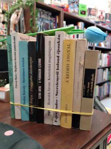 Thiery �rp�d Palotai Boris Szalay K�roly Ign�cz R�zsa Szerb Antal Benedek Istv�n Fejes Endre J�kai Anna Moln�r Ferenc Heltai Jen� - ---